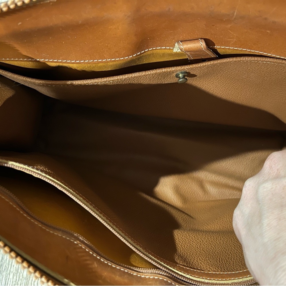 Vtg 90s Classic Logo Dooney And Bourke Two Tone Taupe Caramel Leather Purse - Picture 3 of 6
